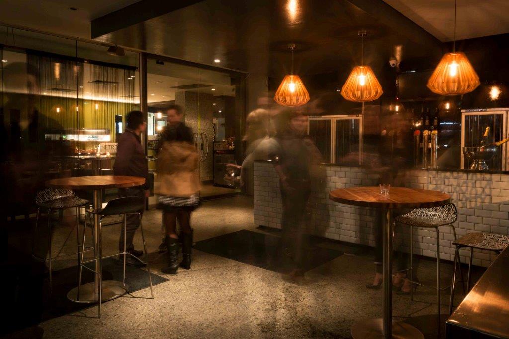Metro-Bar-Bistro-Function-Rooms-Perth-Venues-CBD-Venue-Hire-Small-Party-Cocktail-Birthday-Corporate-Dining-Outdoor-Casual-Event-001