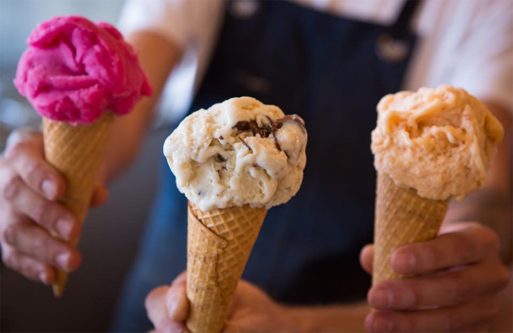 Il-Melograno-gelato-icecream-waffle-cone-melbourne-things-to-do