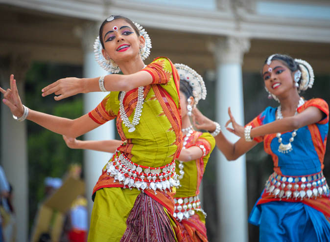melbourne food wine festival dandenong market dancing multicultural indian hindu celebration laughing fun