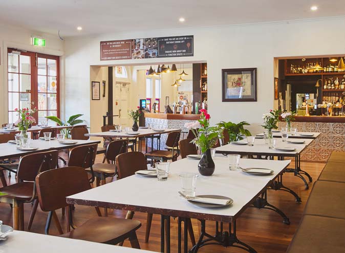 Rob roy hotel venue hire adelaide function rooms venues birthday party event wedding engagement corporate room small event cbd 006