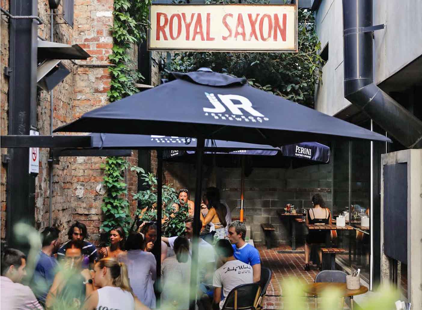 Royal Saxon <br> Contemporary Bars