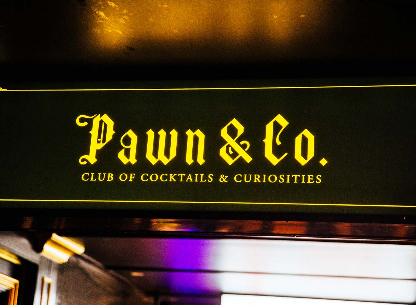 Pawn & Co.